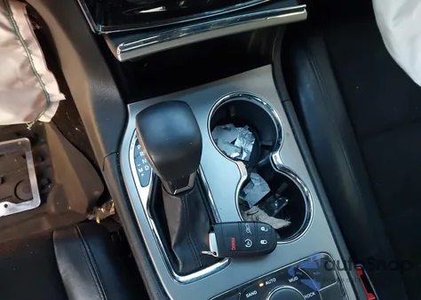 2020 Jeep Grand Cherokee Altitude 4X4 из США, поврежденный, VIN 1C4RJFAG2LC397491